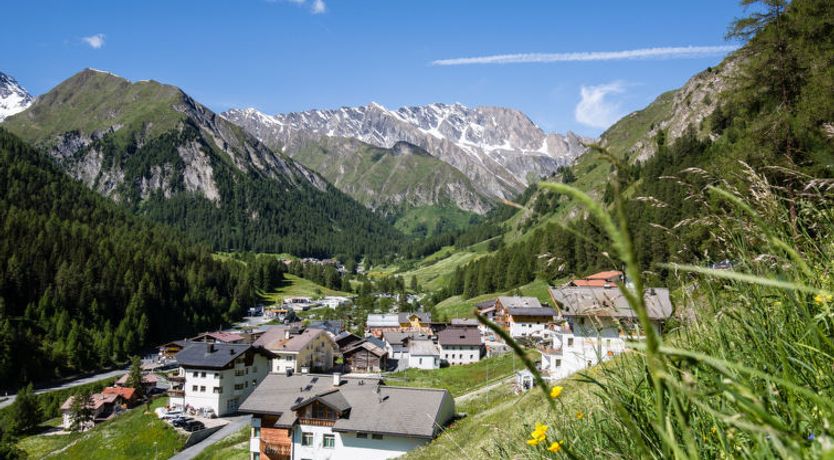 Photo of Atlantis Apartments