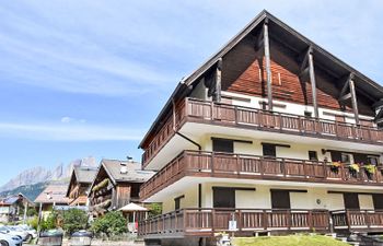 Marmolada Apartment 12 Holiday Home