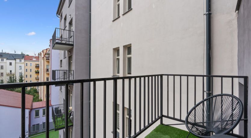 Photo of Carlsbad Suites Apartment 3