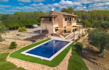 Son Mainou Holiday Home
