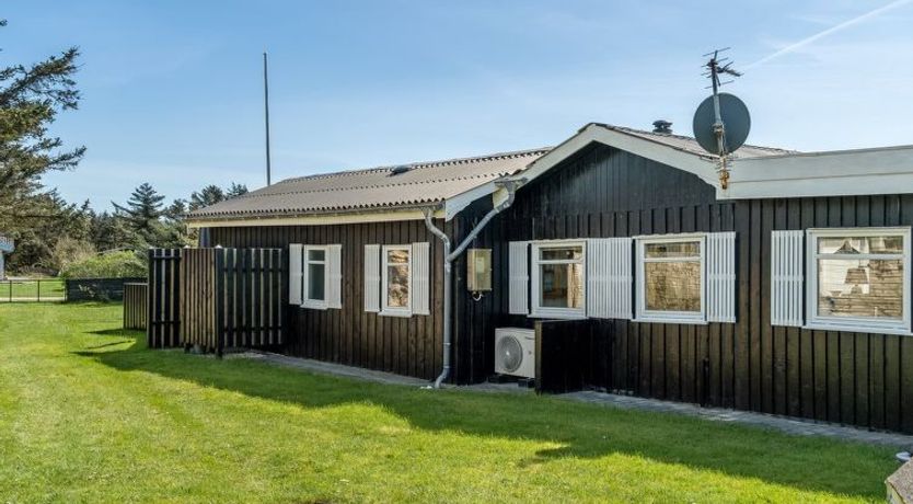 Photo of "Baarde" - 350m from the sea