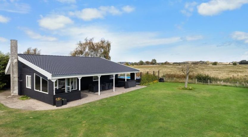 Photo of "Rolfkarl" - 250m from the sea