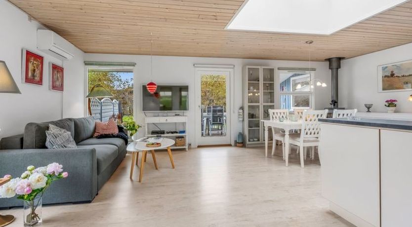 Photo of "Einari" - 500m from the sea