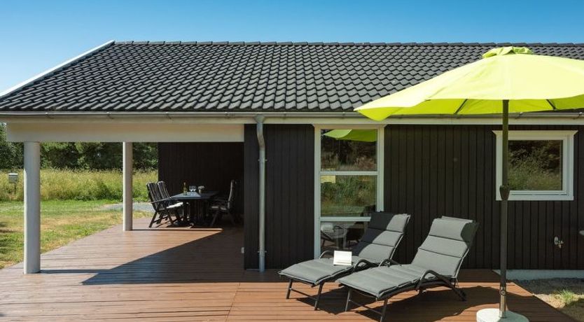 Photo of "Aksel" - 150m from the sea