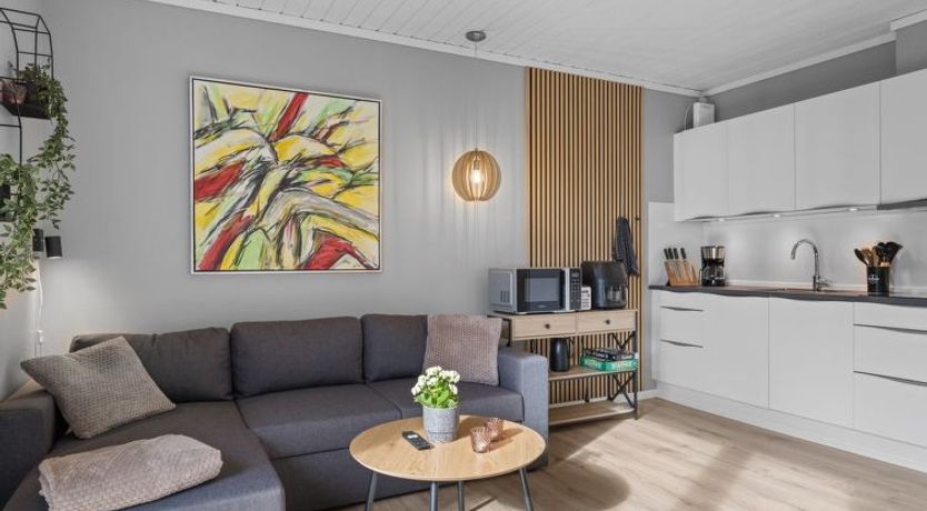 Photo of "Asfrid" - 80m from the sea