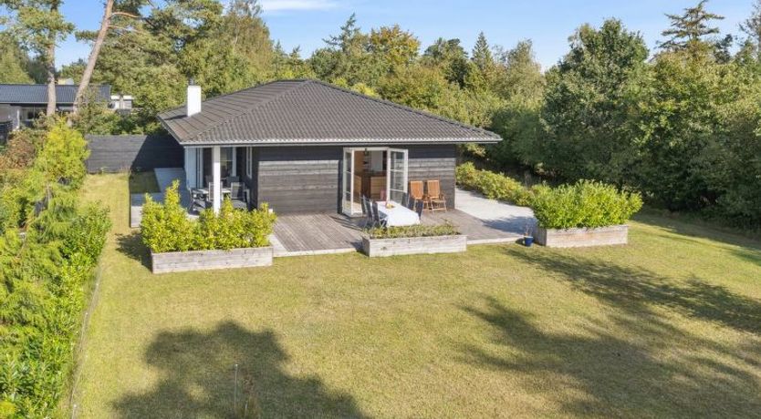 Photo of "Alvia" - 1.6km from the sea