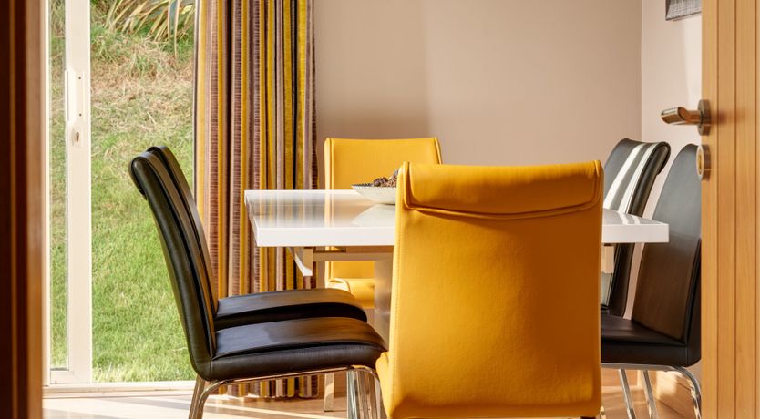 Photo of Luxurious Beach Cottage Inch Beach Dingle