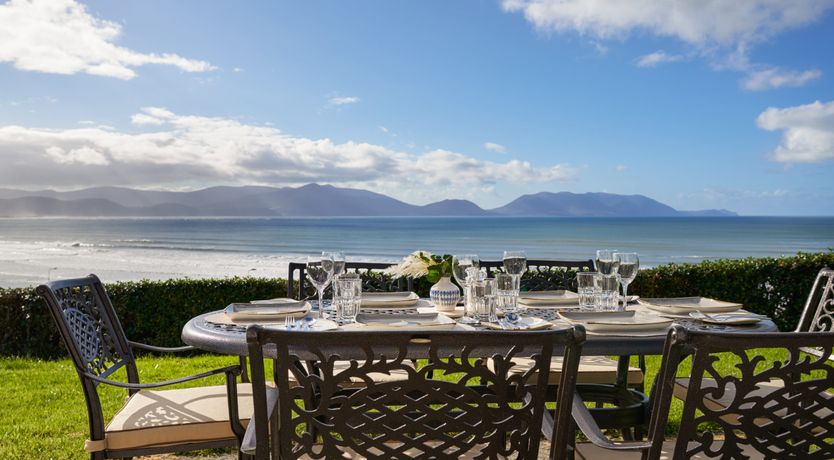 Photo of Luxurious Beach Cottage Inch Beach Dingle