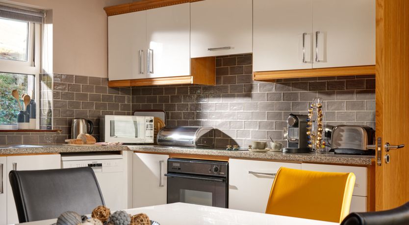 Photo of Luxurious Beach Cottage Inch Beach Dingle