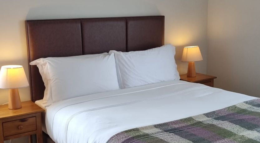 Photo of Classic Beach Cottage 3