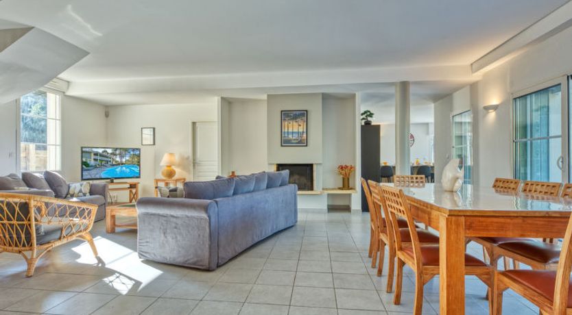 Photo of Atlantic Green