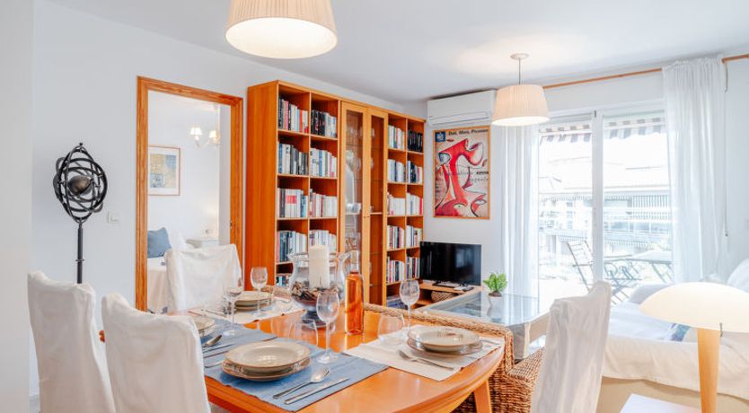 Photo of Dianium Apartment 3