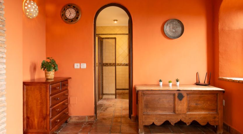 Photo of El Comendador