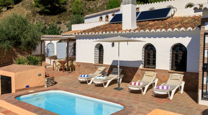 Photo of El Comendador