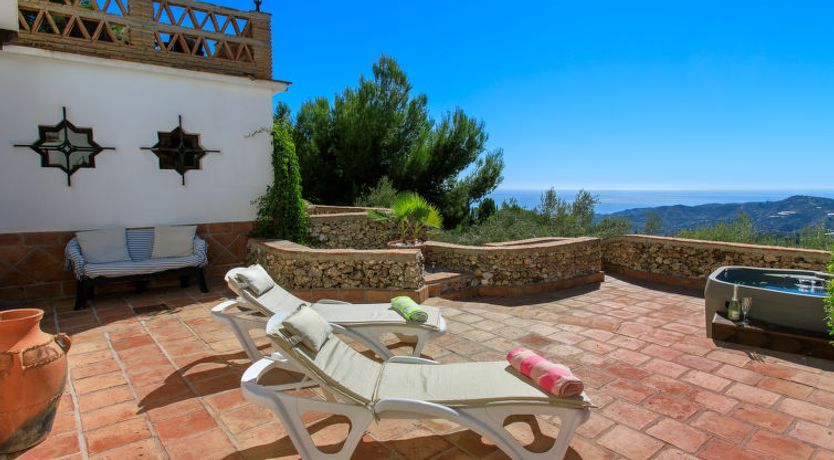 Photo of El Comendador