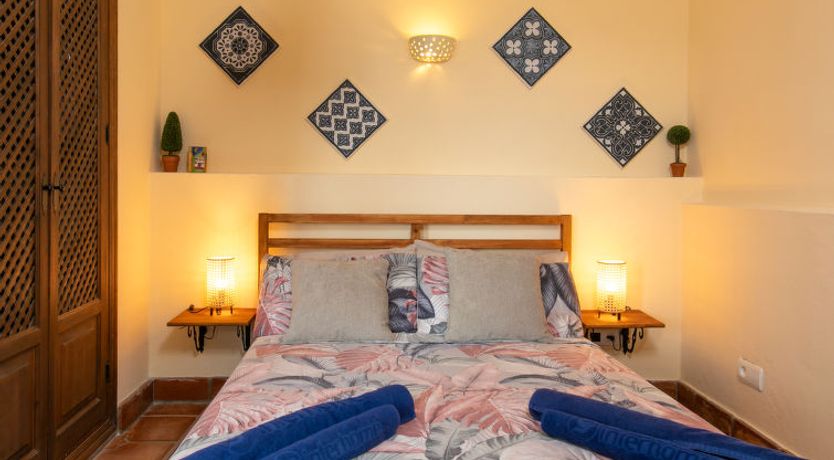 Photo of El Comendador