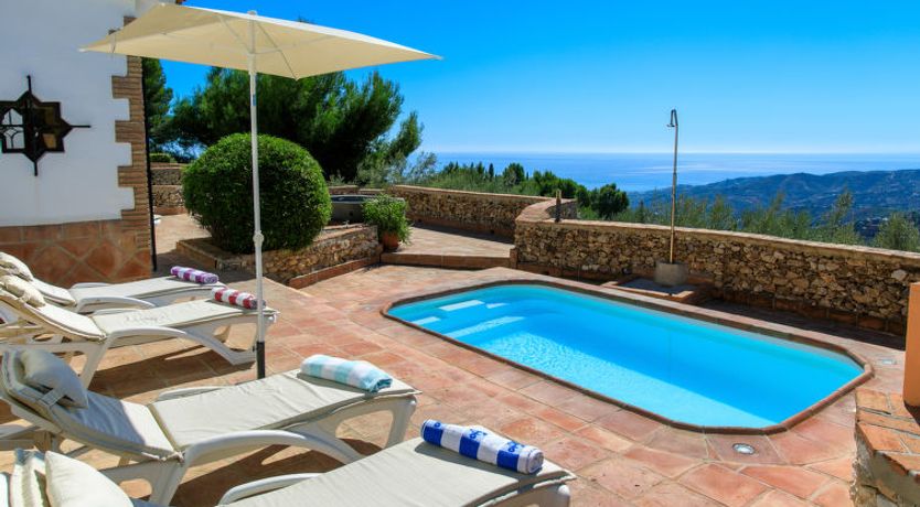 Photo of El Comendador