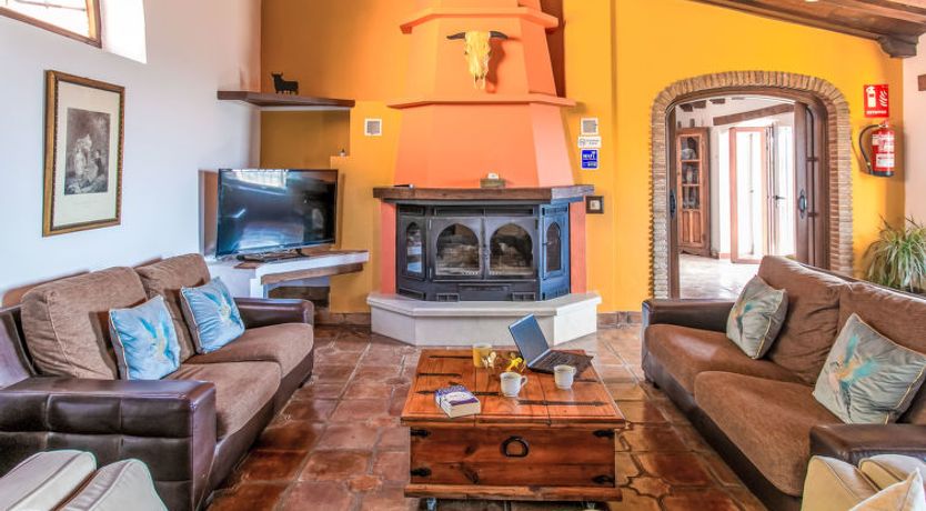 Photo of El Comendador