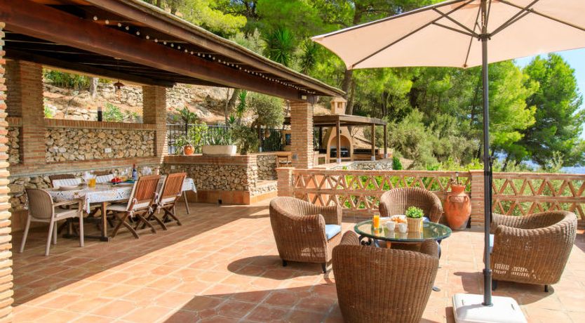 Photo of El Comendador