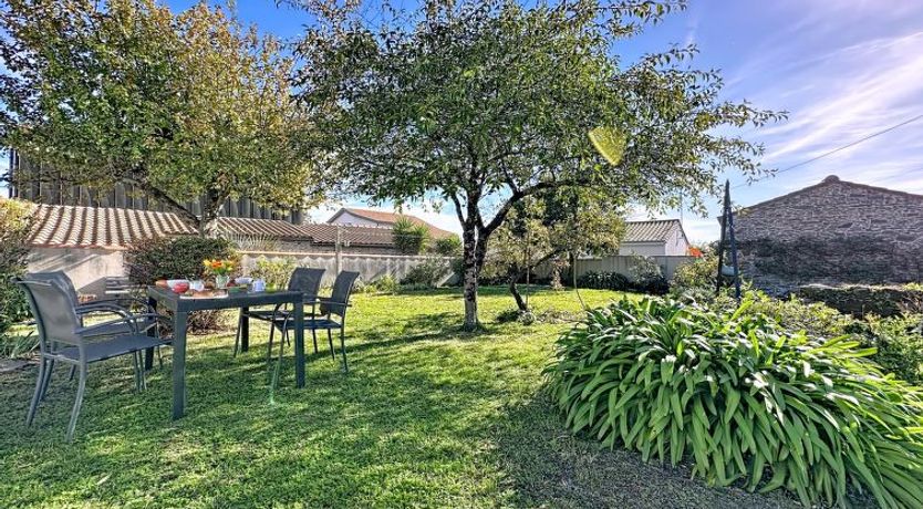 Photo of L'Agapanthe