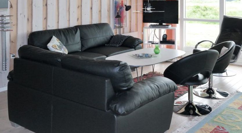 Photo of "Bryngeir" - 100m from the sea