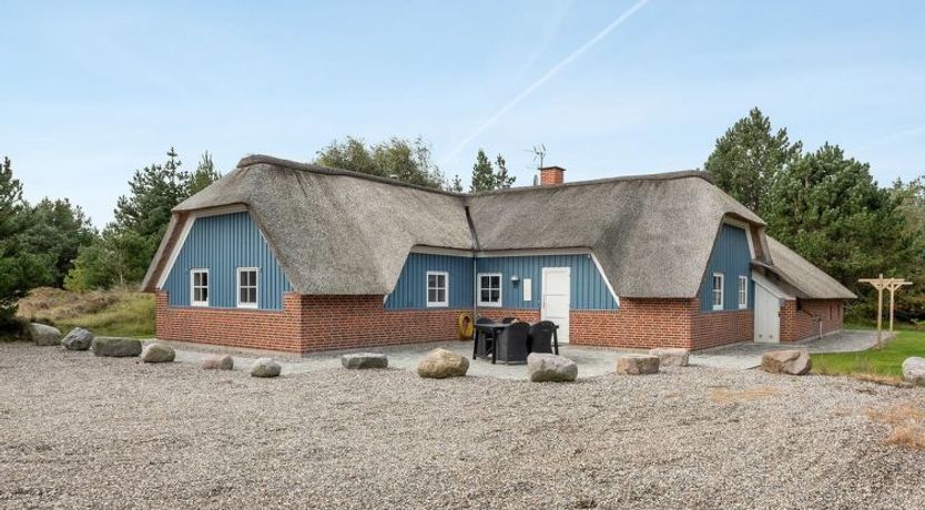 Photo of "Alvina" - 3.2km from the sea