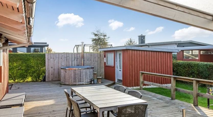 Photo of "Ali" - 500m from the sea