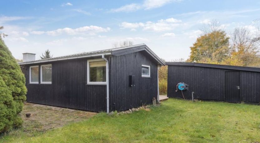 Photo of "Gun" - 300m to the fjord