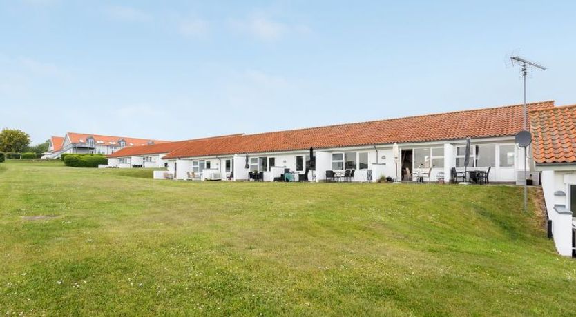 Photo of "Roger" - 400m from the sea