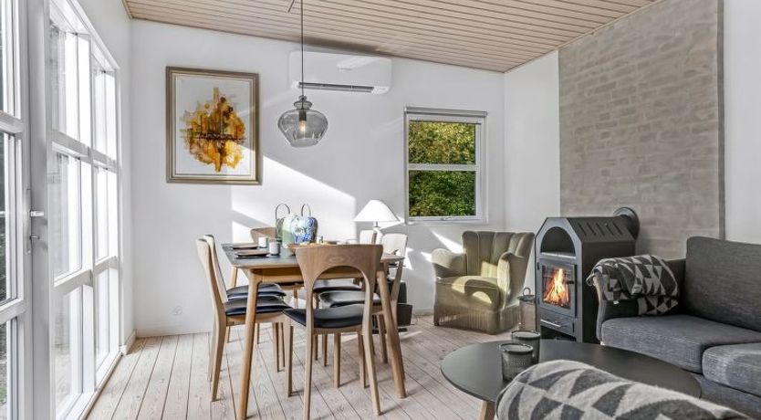 Photo of "Cornel" - 300m from the sea