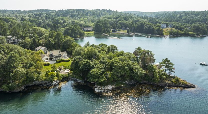 Photo of The Maine Lifestyle