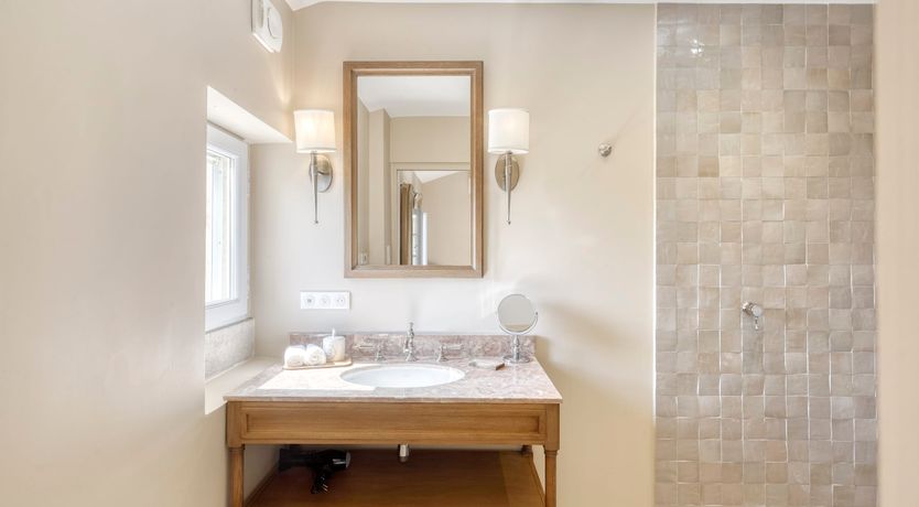 Photo of Provence Nook