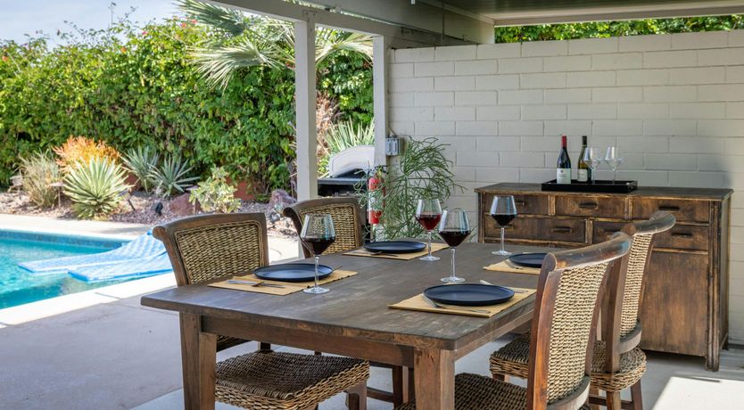 Photo of Desert Echoes