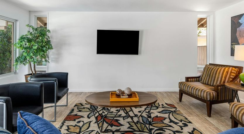 Photo of Desert Echoes