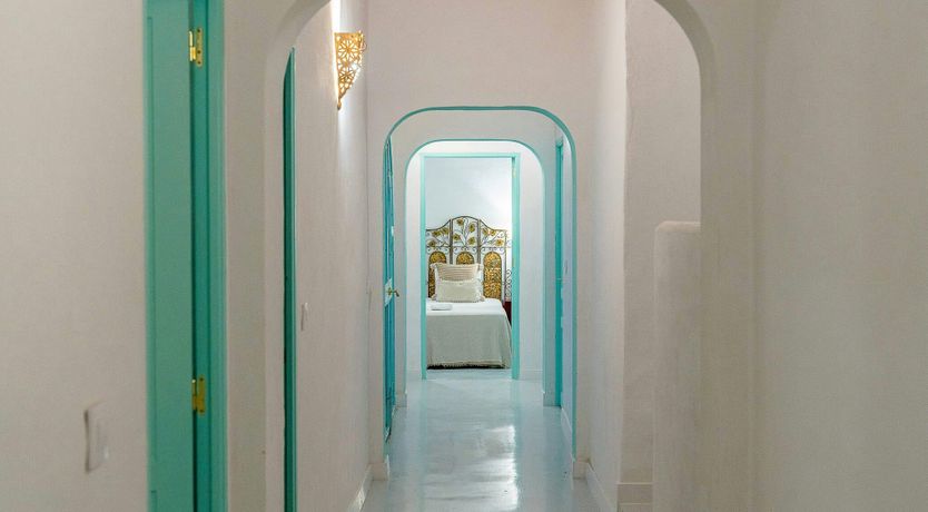 Photo of Elegant Terrace