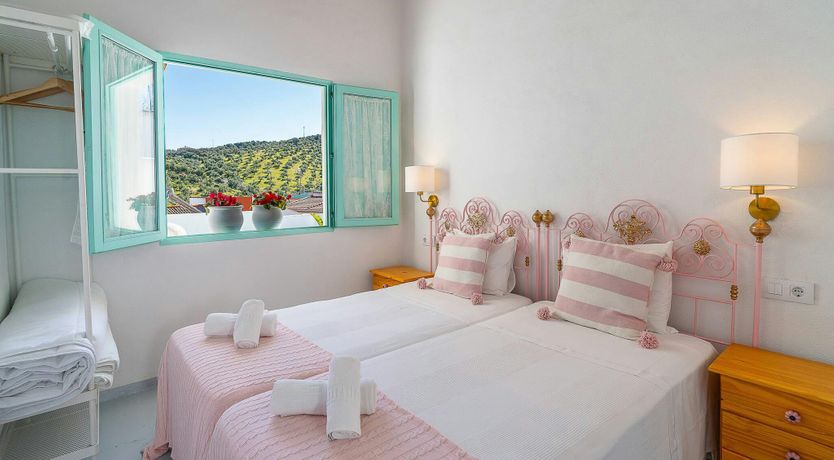 Photo of Elegant Terrace