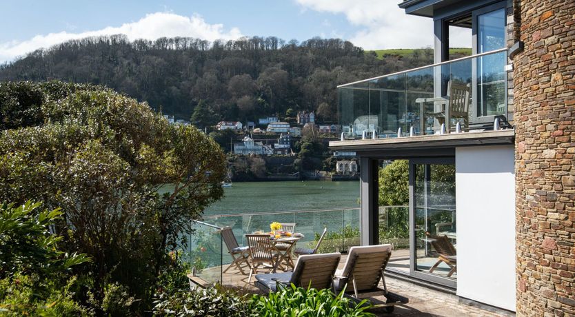 Photo of Waterside Wonder