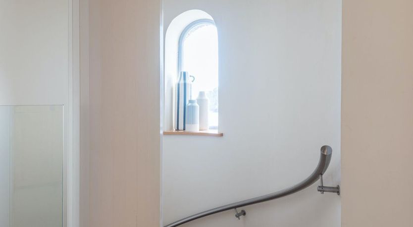 Photo of Waterside Wonder