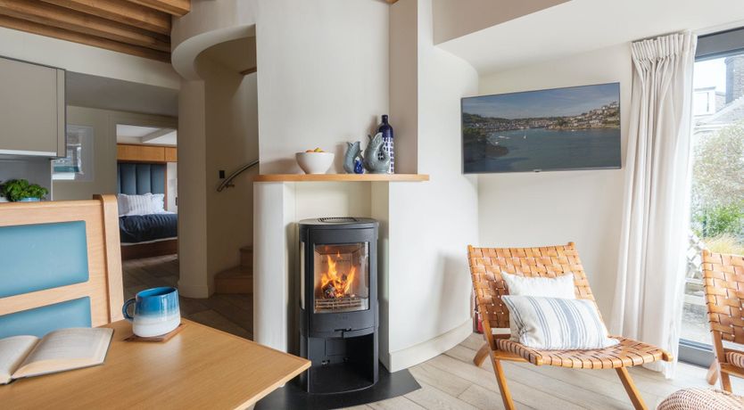 Photo of Waterside Wonder