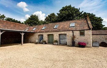 The Somerset Nest Holiday Home
