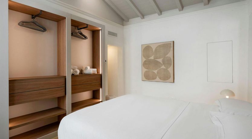 Photo of The Florentine Hour