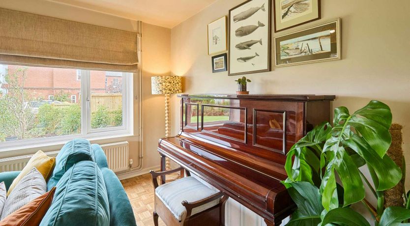 Photo of Overstrand Opal