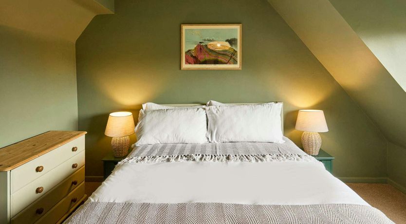 Photo of Overstrand Opal