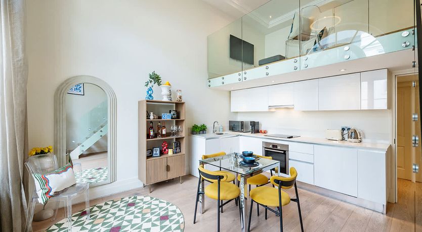 Photo of London Mews