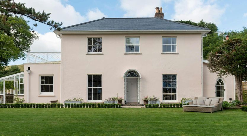 Photo of The Ambassador's Retreat