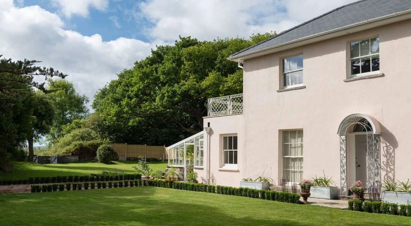 Photo of The Ambassador's Retreat