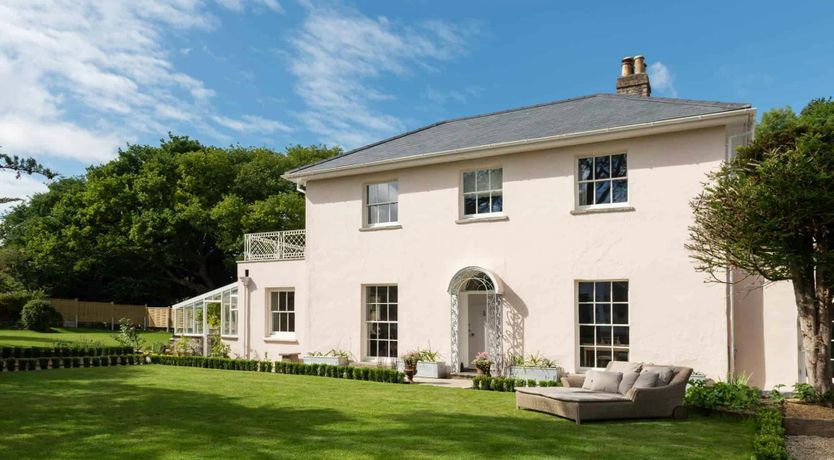 Photo of The Ambassador's Retreat