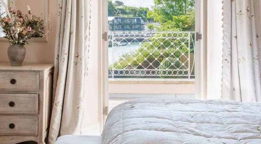 Photo of The Ambassador's Retreat