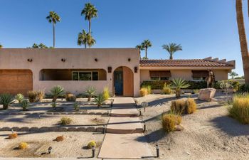 Desert Iconic Holiday Home