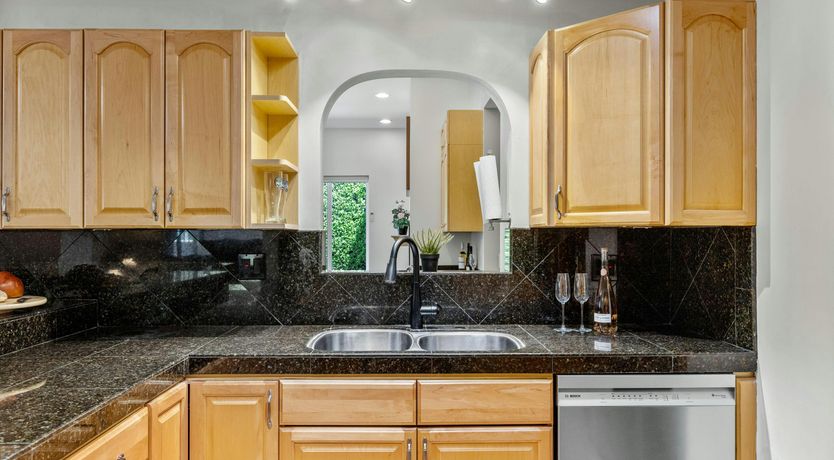 Photo of Desert Iconic